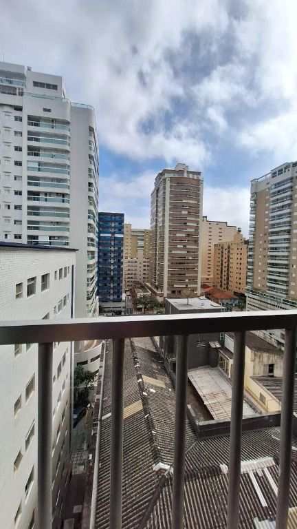 Kitnet em Praia Grande, no bairro Canto do Forte