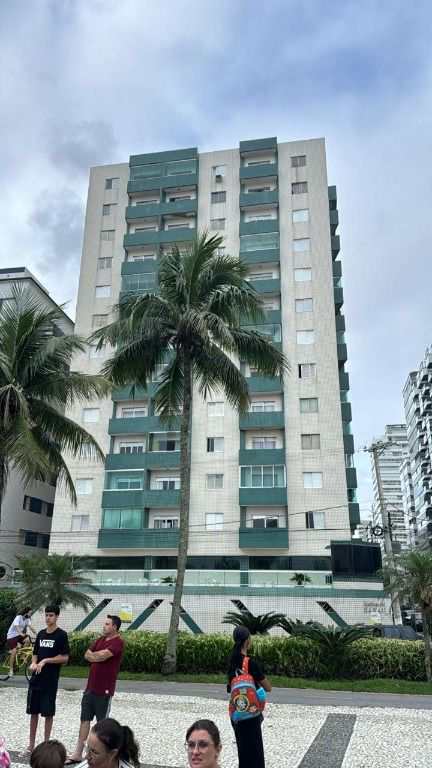 Kitnet em Praia Grande, no bairro Canto do Forte
