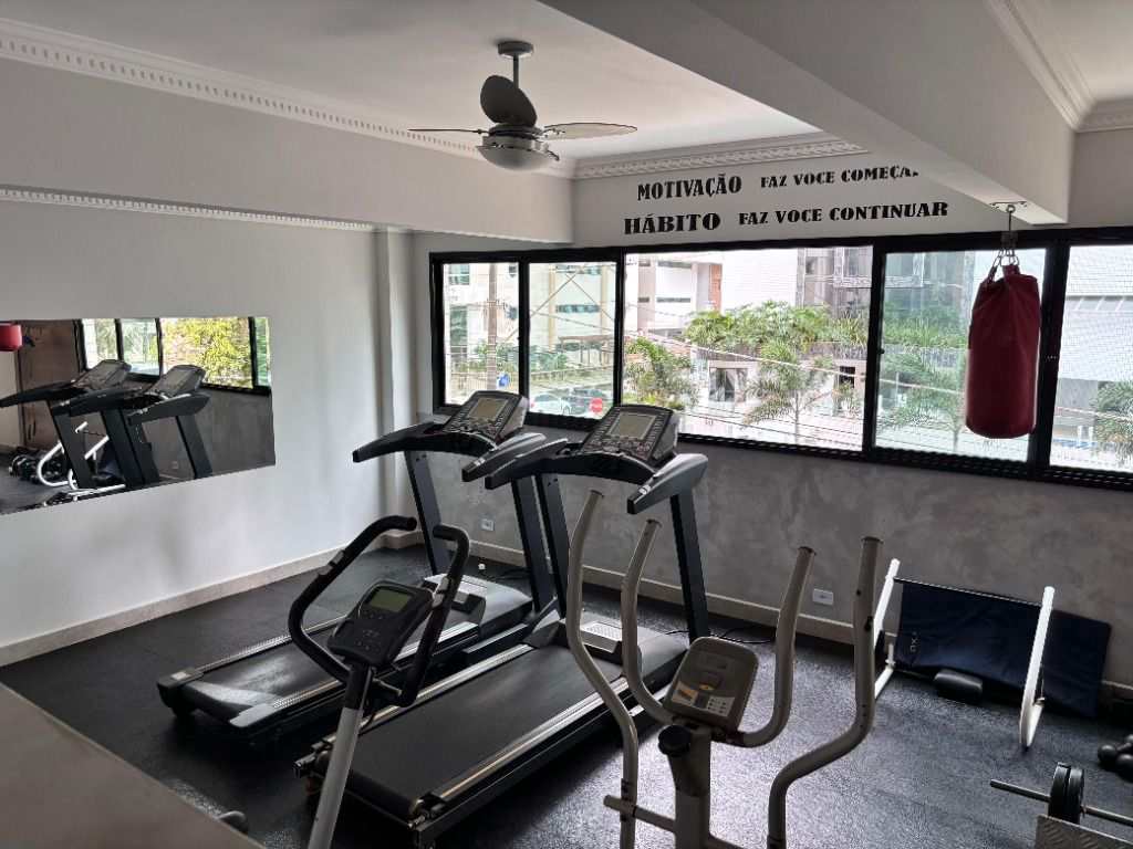 Apartamento em Praia Grande, no bairro Canto do Forte