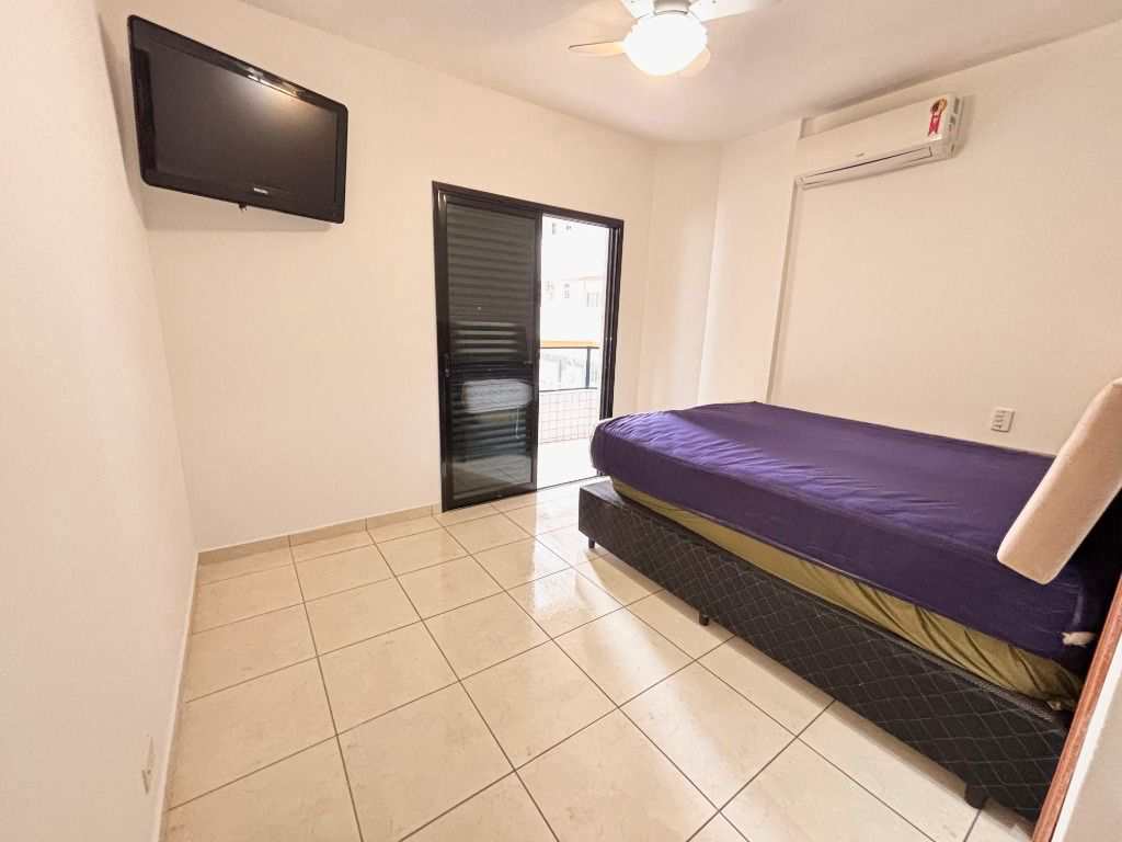 Apartamento em Praia Grande, no bairro Canto do Forte