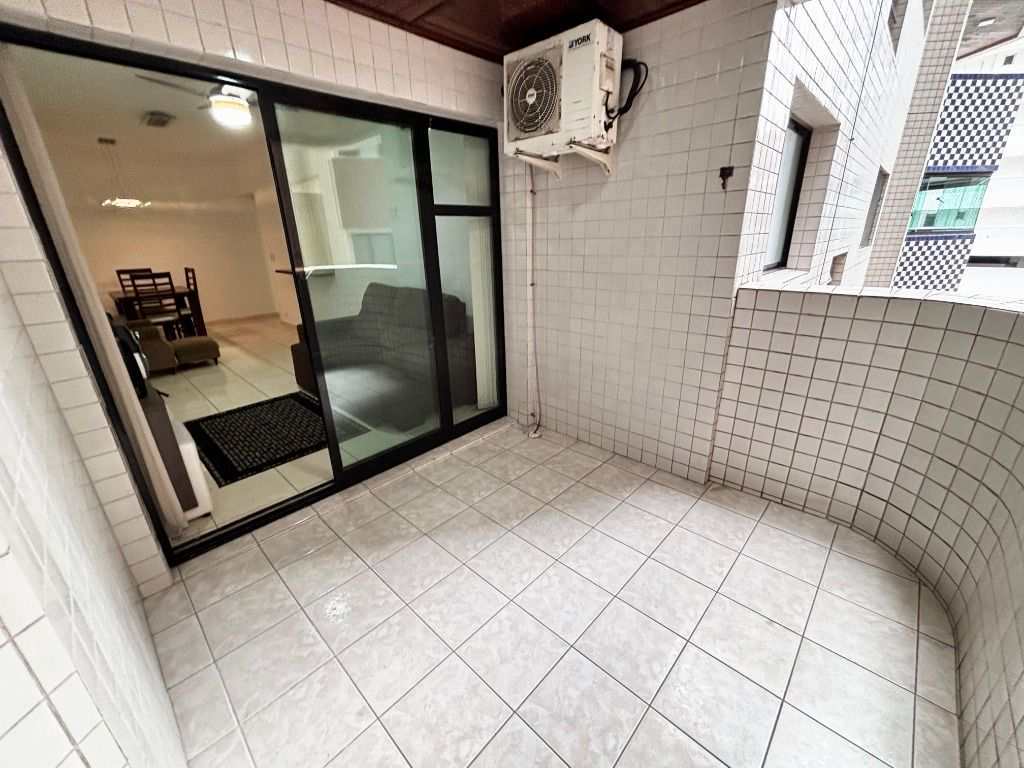 Apartamento em Praia Grande, no bairro Canto do Forte