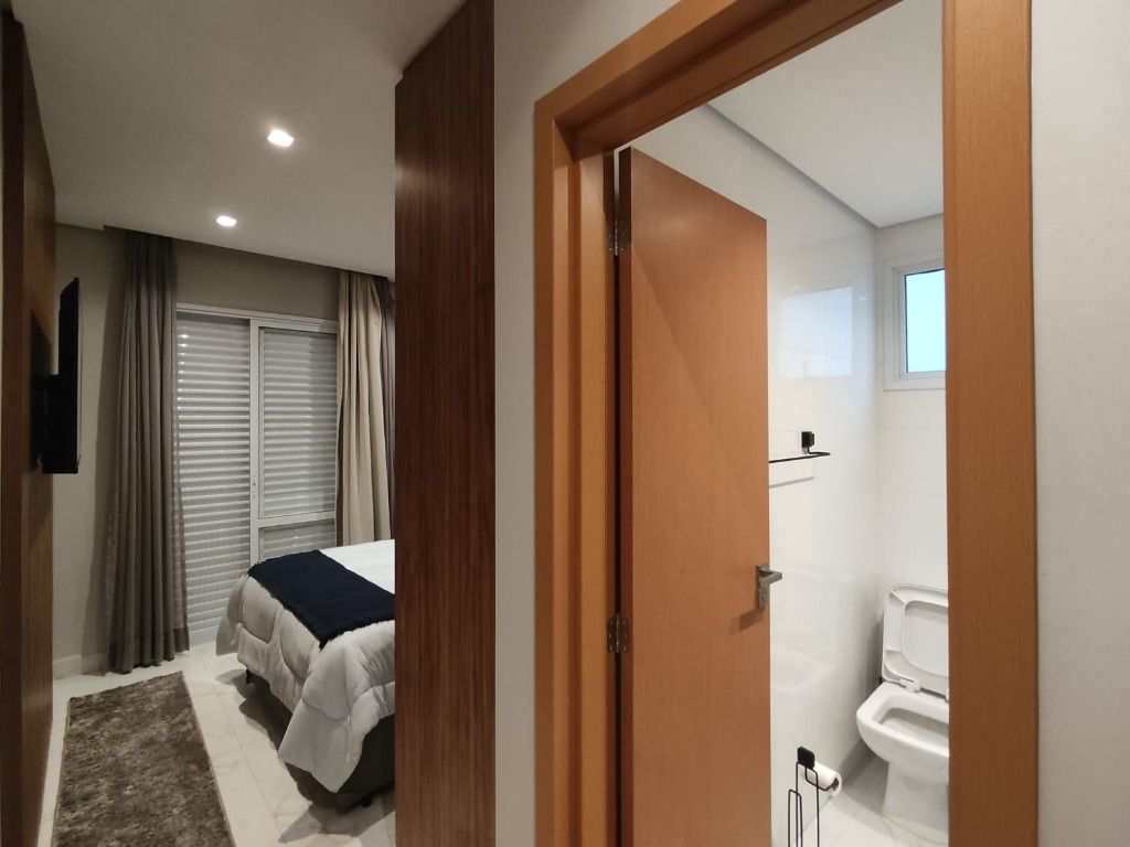 Apartamento em Praia Grande, no bairro Canto do Forte