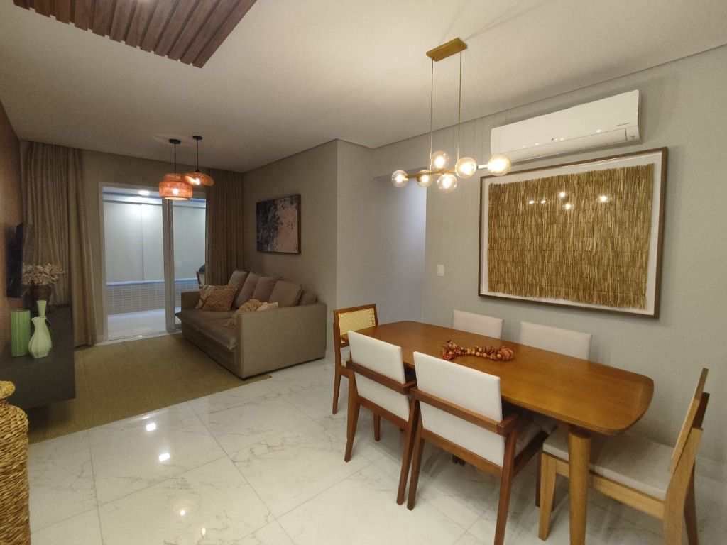 Apartamento em Praia Grande, no bairro Canto do Forte