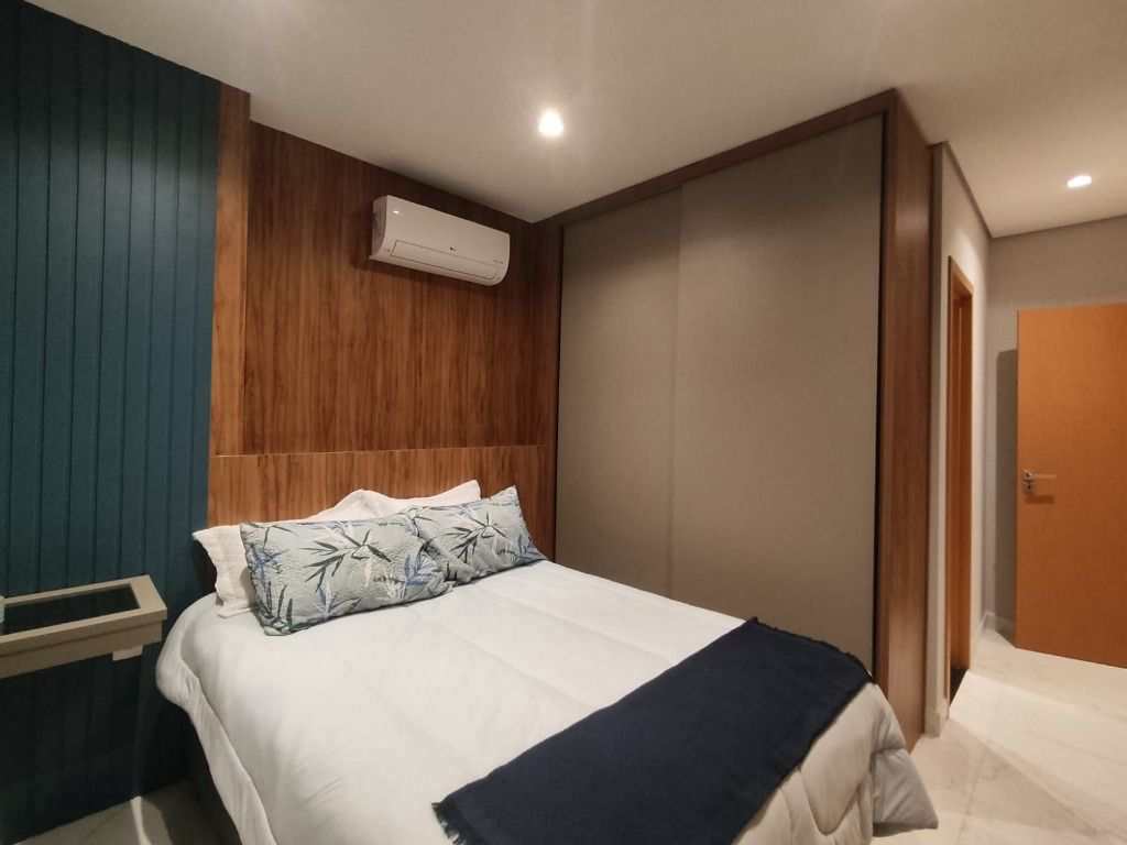 Apartamento em Praia Grande, no bairro Canto do Forte
