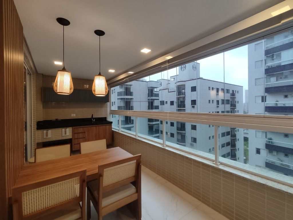 Apartamento em Praia Grande, no bairro Canto do Forte