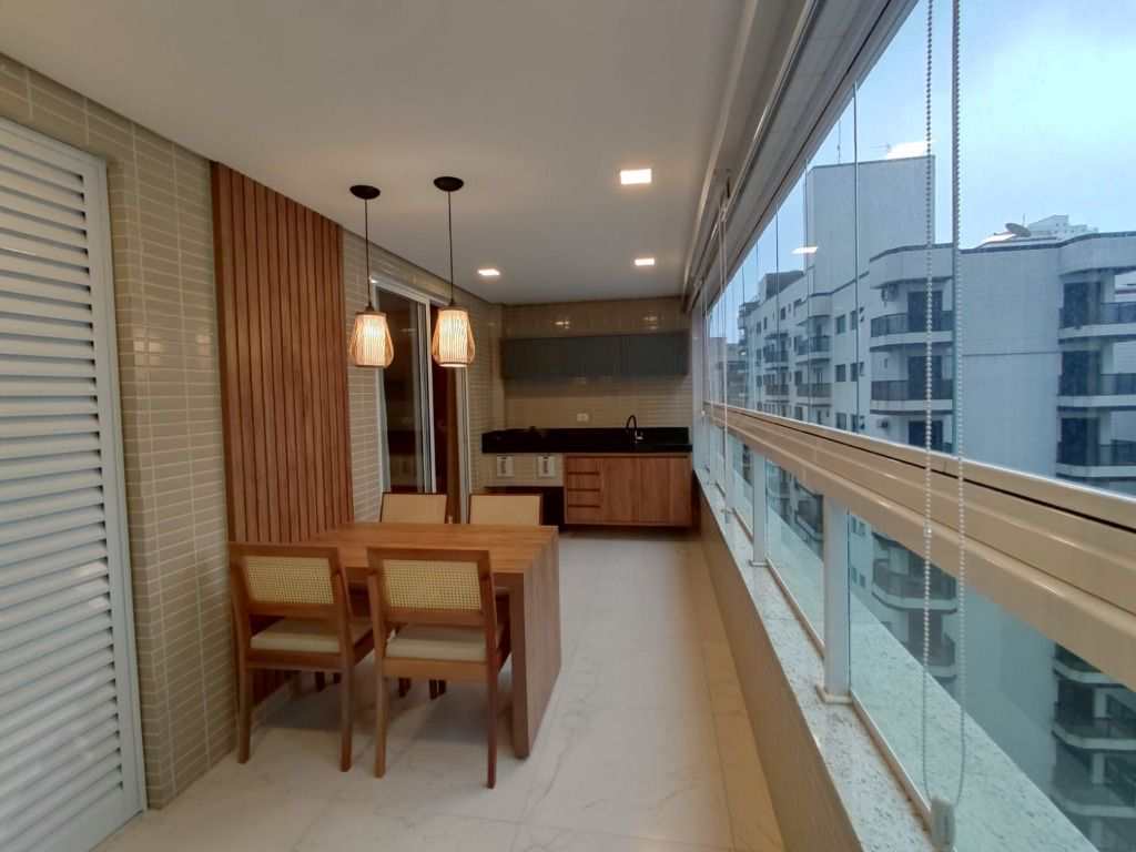 Apartamento em Praia Grande, no bairro Canto do Forte