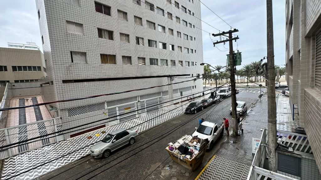 Kitnet em Praia Grande, no bairro Aviação