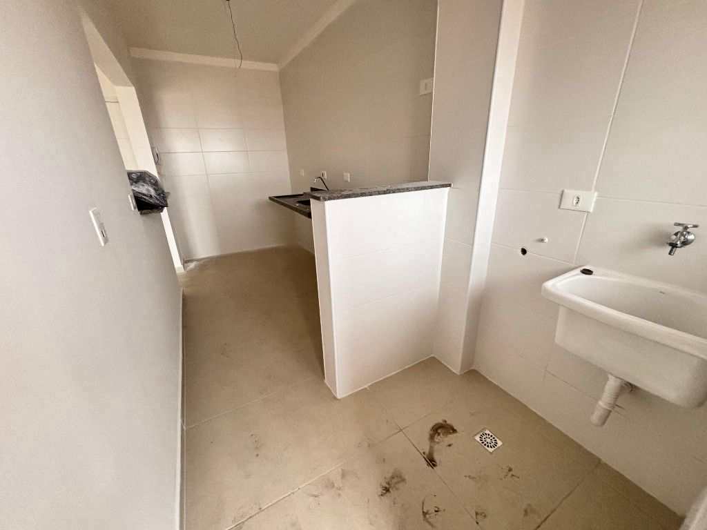 Kitnet em Praia Grande, no bairro Aviação