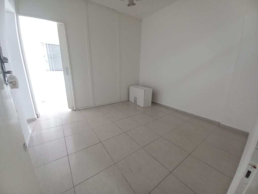 Kitnet em Praia Grande, no bairro Aviação