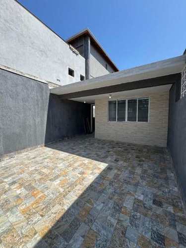 Casa, código 9234 em Praia Grande, bairro Boqueirão