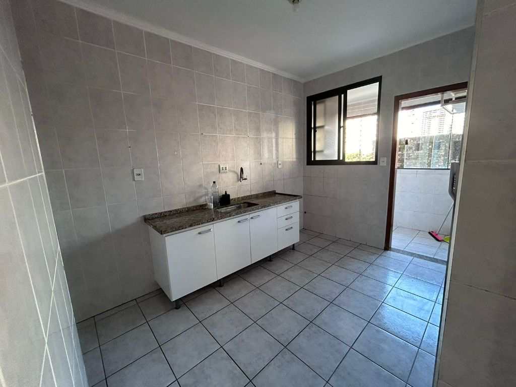 Apartamento em Praia Grande, no bairro Canto do Forte