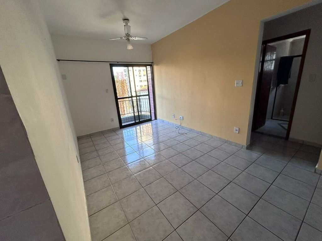 Apartamento em Praia Grande, no bairro Canto do Forte