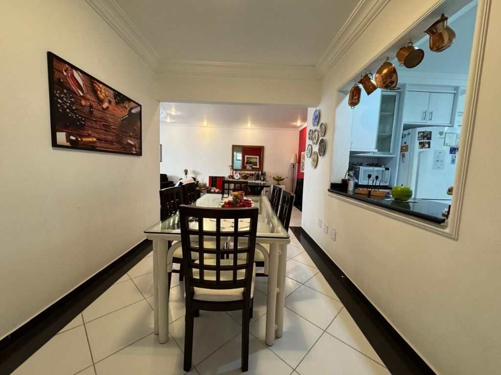 Apartamento em Praia Grande, no bairro Canto do Forte