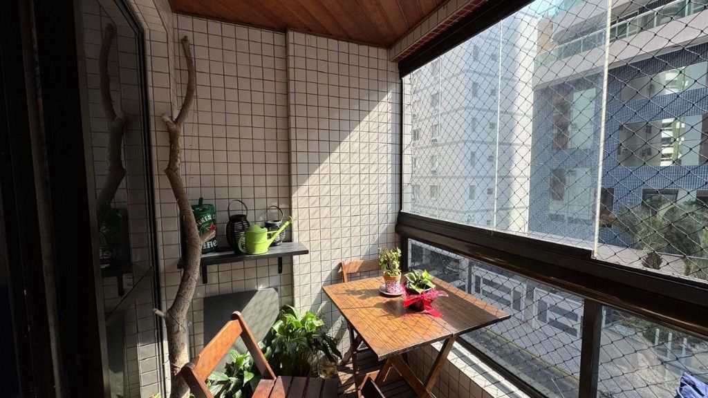 Apartamento em Praia Grande, no bairro Canto do Forte
