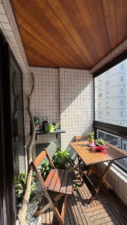 Apartamento em Praia Grande, no bairro Canto do Forte