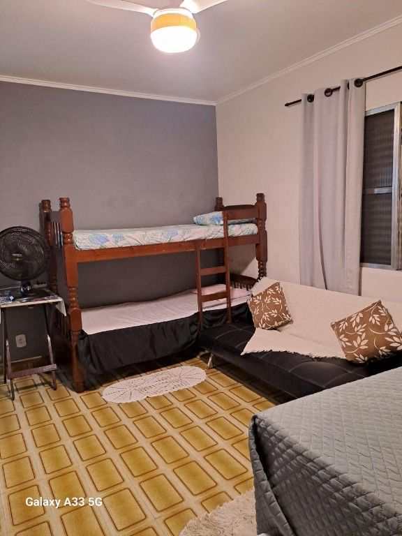 Kitnet em Praia Grande, no bairro Boqueirão