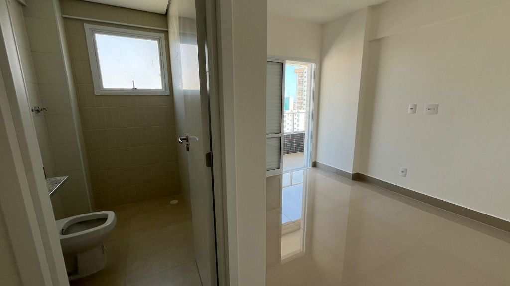 Apartamento em Praia Grande, no bairro Guilhermina