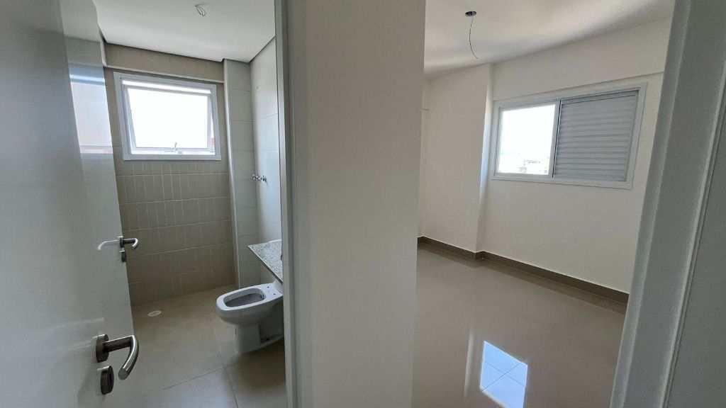Apartamento em Praia Grande, no bairro Guilhermina