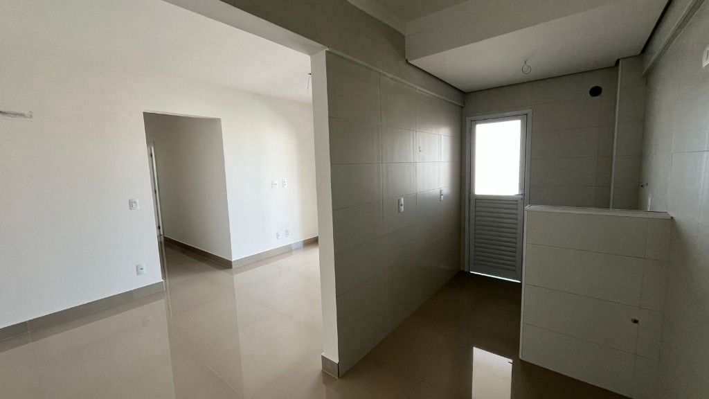 Apartamento em Praia Grande, no bairro Guilhermina
