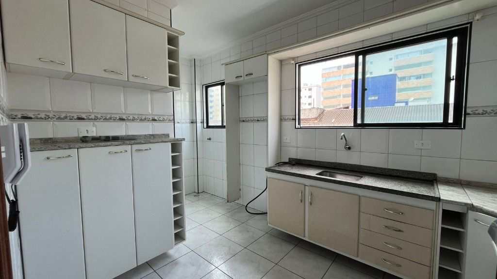 Apartamento em Praia Grande, no bairro Guilhermina