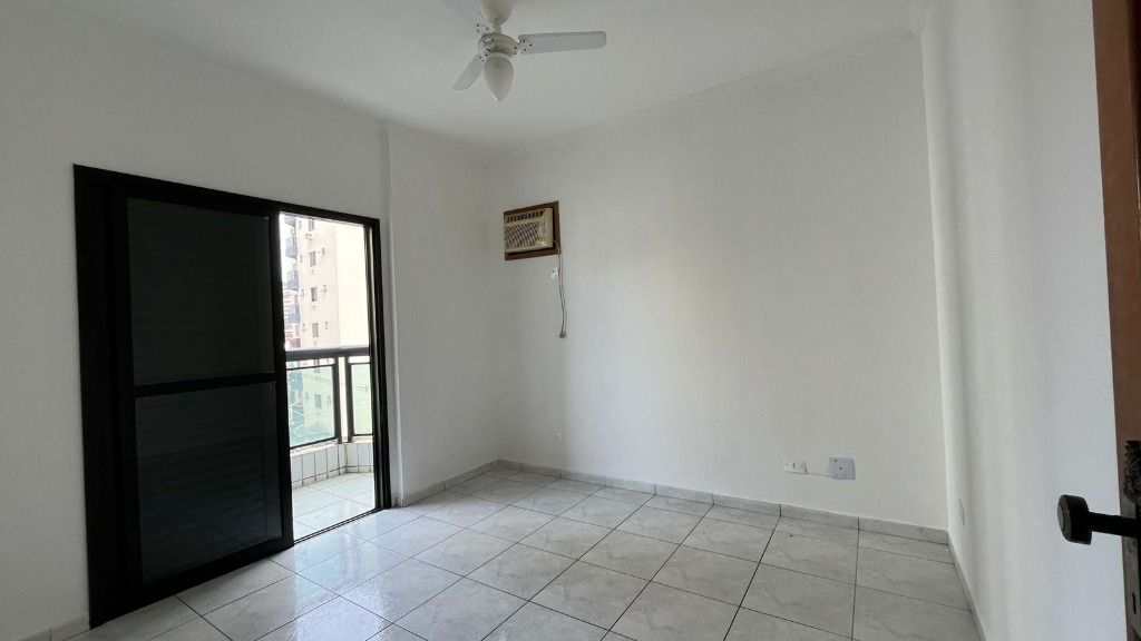Apartamento em Praia Grande, no bairro Guilhermina