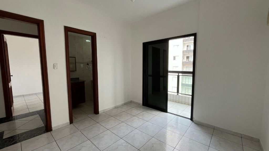 Apartamento em Praia Grande, no bairro Guilhermina