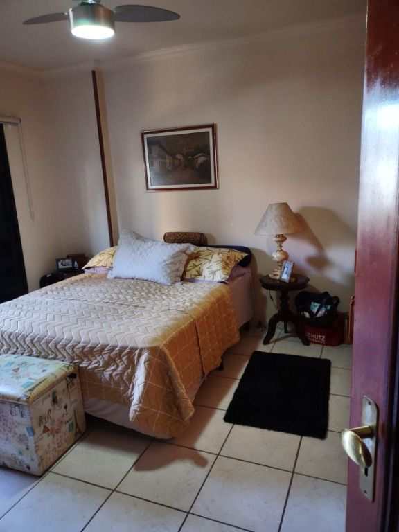 Apartamento em Praia Grande, no bairro Boqueirão