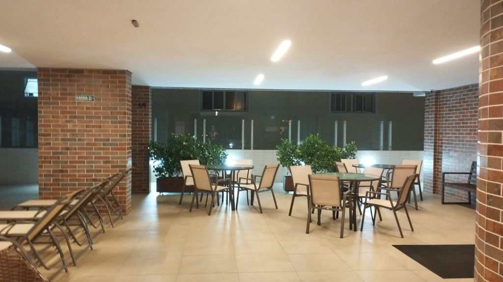 Apartamento em Praia Grande, no bairro Canto do Forte