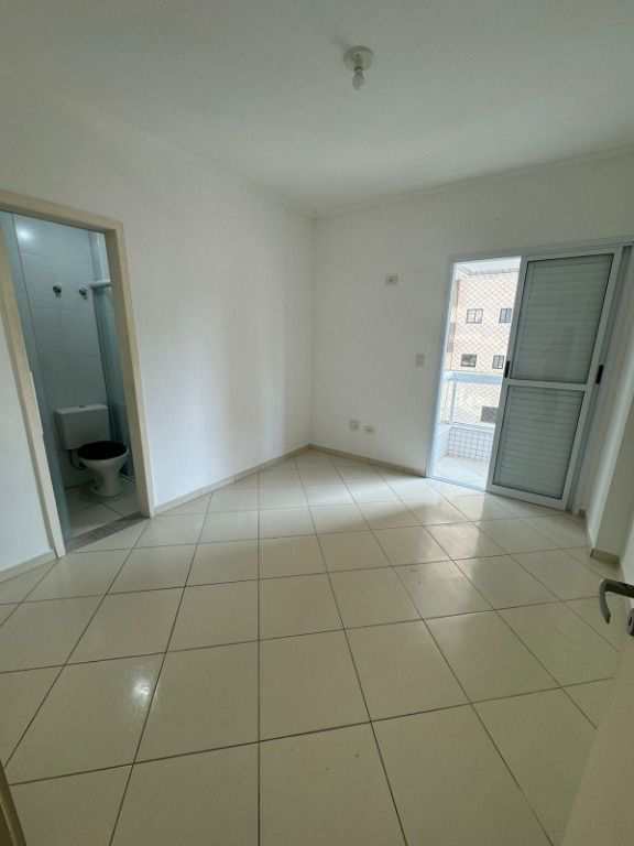 Apartamento em Praia Grande, no bairro Caiçara