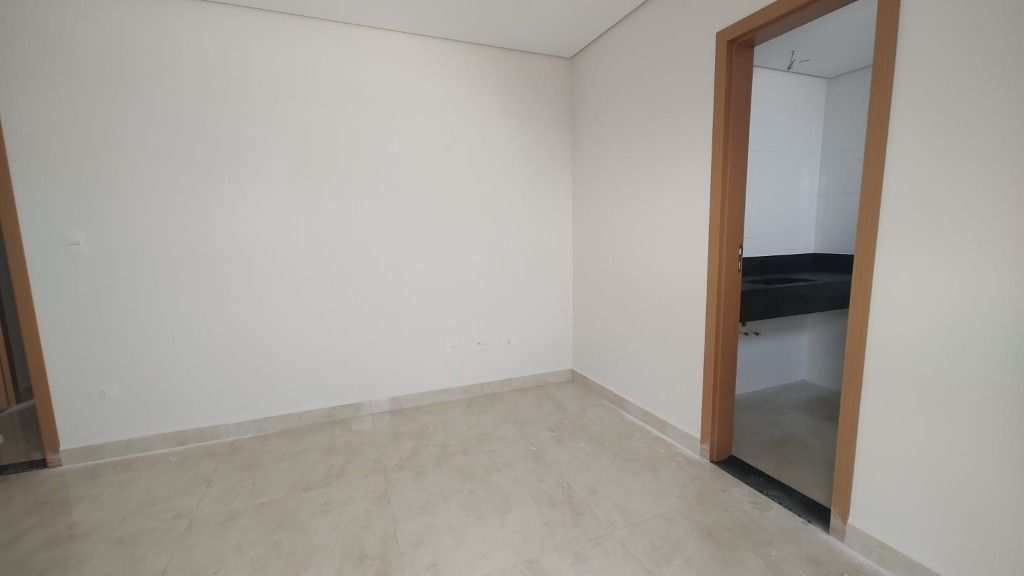 Apartamento em Praia Grande, no bairro Caiçara