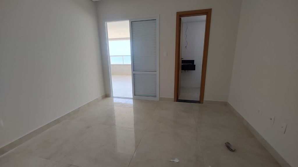 Apartamento em Praia Grande, no bairro Caiçara