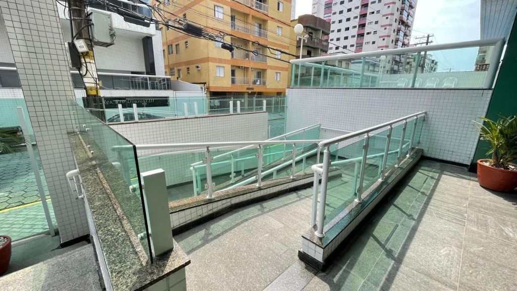 Apartamento em Praia Grande, no bairro Ocian