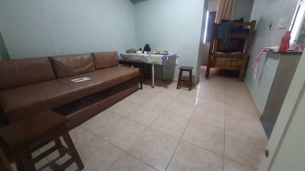 Kitnet em Praia Grande, no bairro Guilhermina