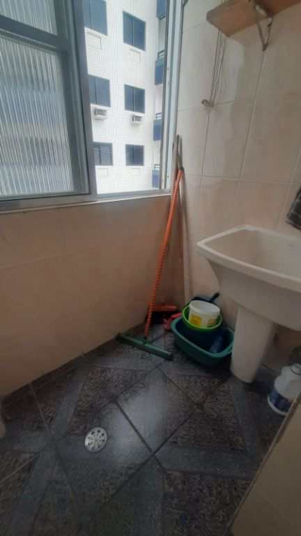 Kitnet em Praia Grande, no bairro Guilhermina