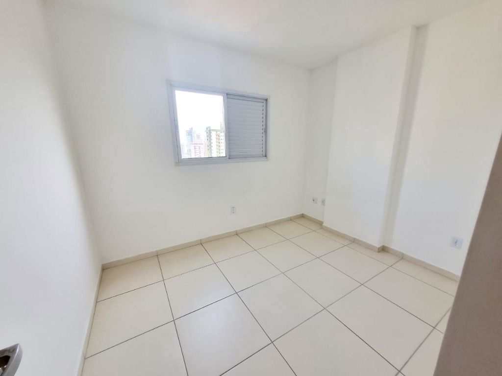 Apartamento em Praia Grande, no bairro Tupi
