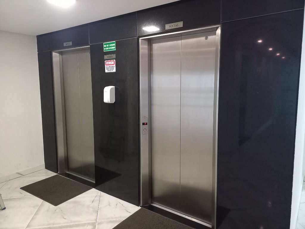 Apartamento em Praia Grande, no bairro Ocian
