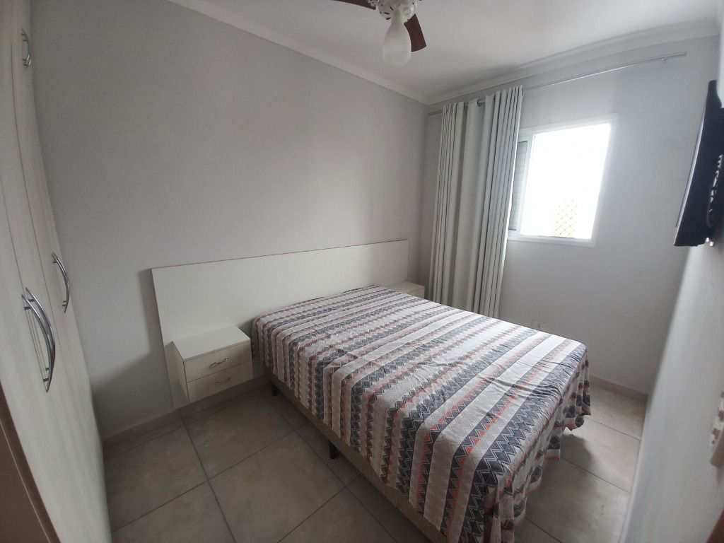 Apartamento em Praia Grande, no bairro Ocian