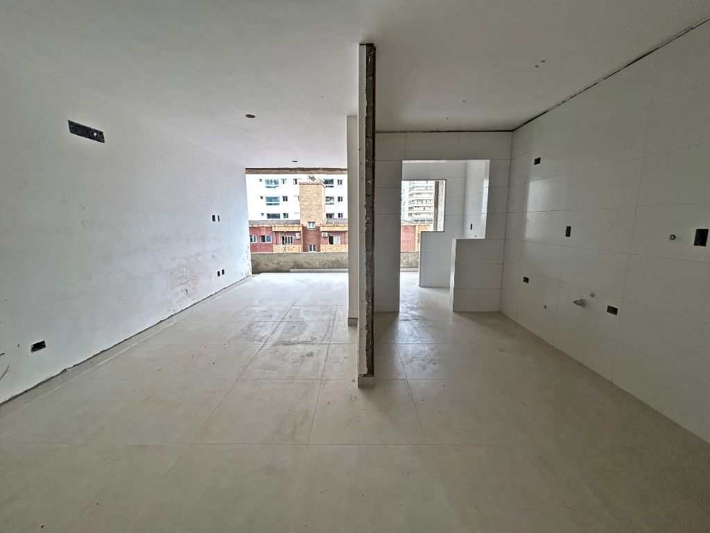 Apartamento em Praia Grande, no bairro Boqueirão