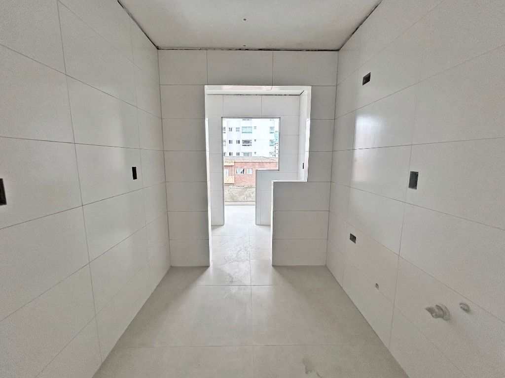 Apartamento em Praia Grande, no bairro Boqueirão