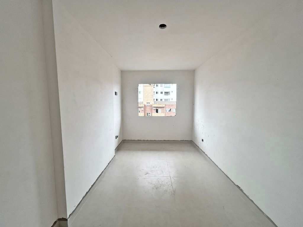 Apartamento em Praia Grande, no bairro Boqueirão