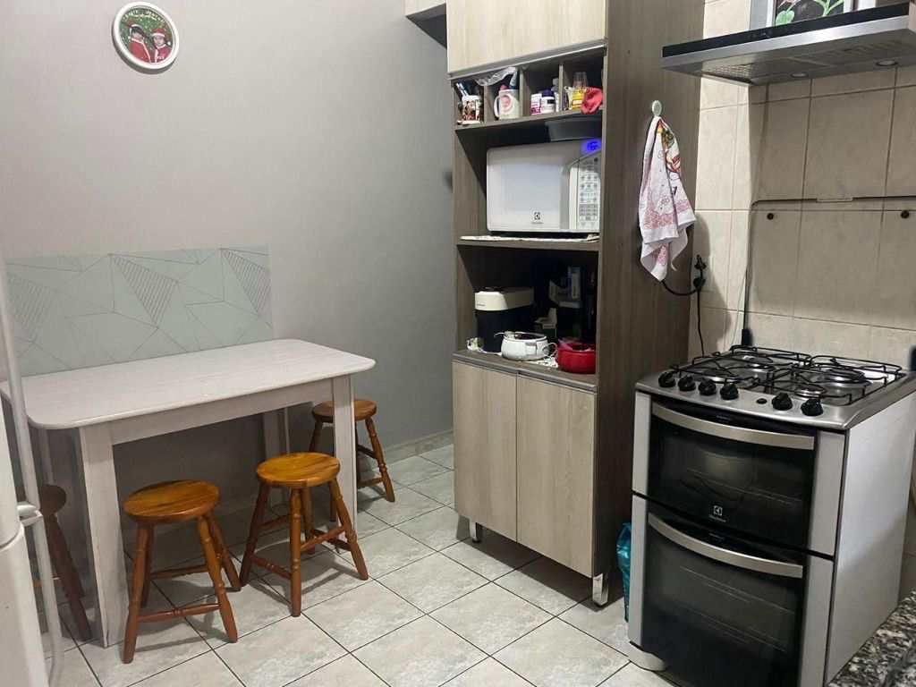 Casa em Praia Grande, no bairro Guilhermina