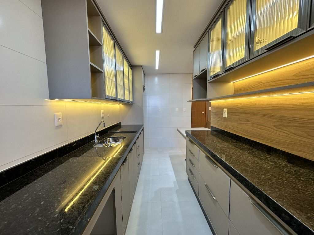 Apartamento em Praia Grande, no bairro Guilhermina