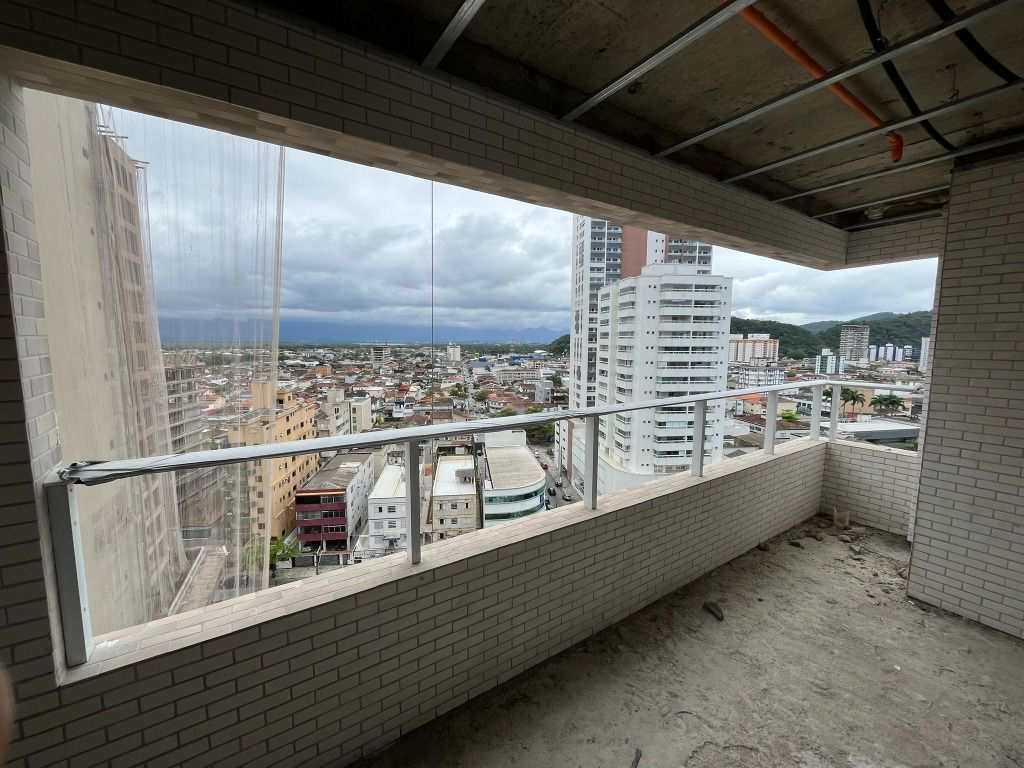 Apartamento em Praia Grande, no bairro Boqueirão