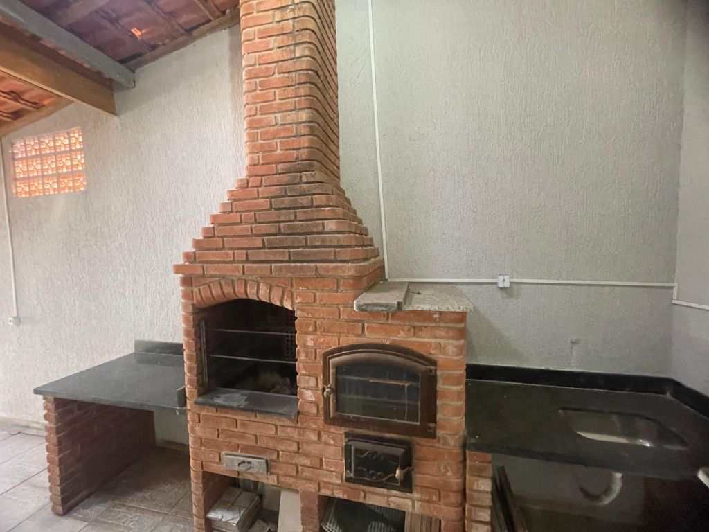 Casa em Praia Grande, no bairro Guilhermina