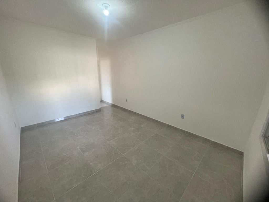 Casa em Praia Grande, no bairro Guilhermina