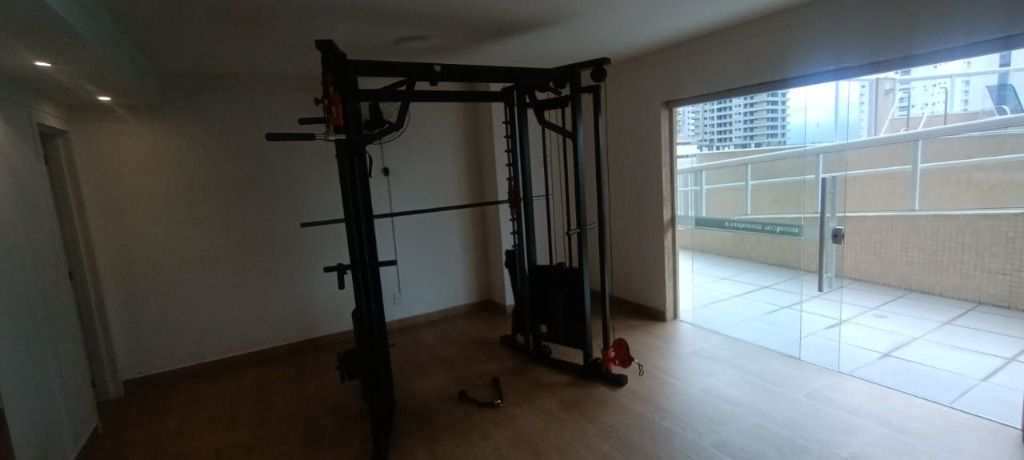 Apartamento em Praia Grande, no bairro Boqueirão