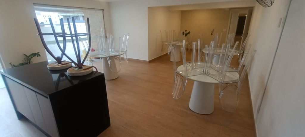 Apartamento em Praia Grande, no bairro Boqueirão