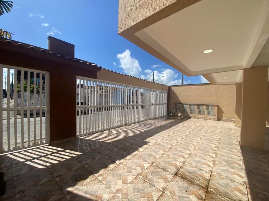 Casa de Condomínio em Praia Grande, no bairro Glória