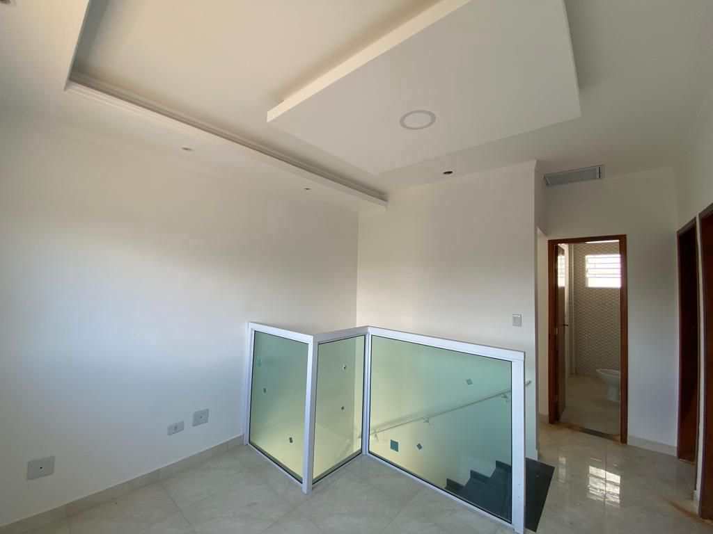 Casa de Condomínio em Praia Grande, no bairro Glória