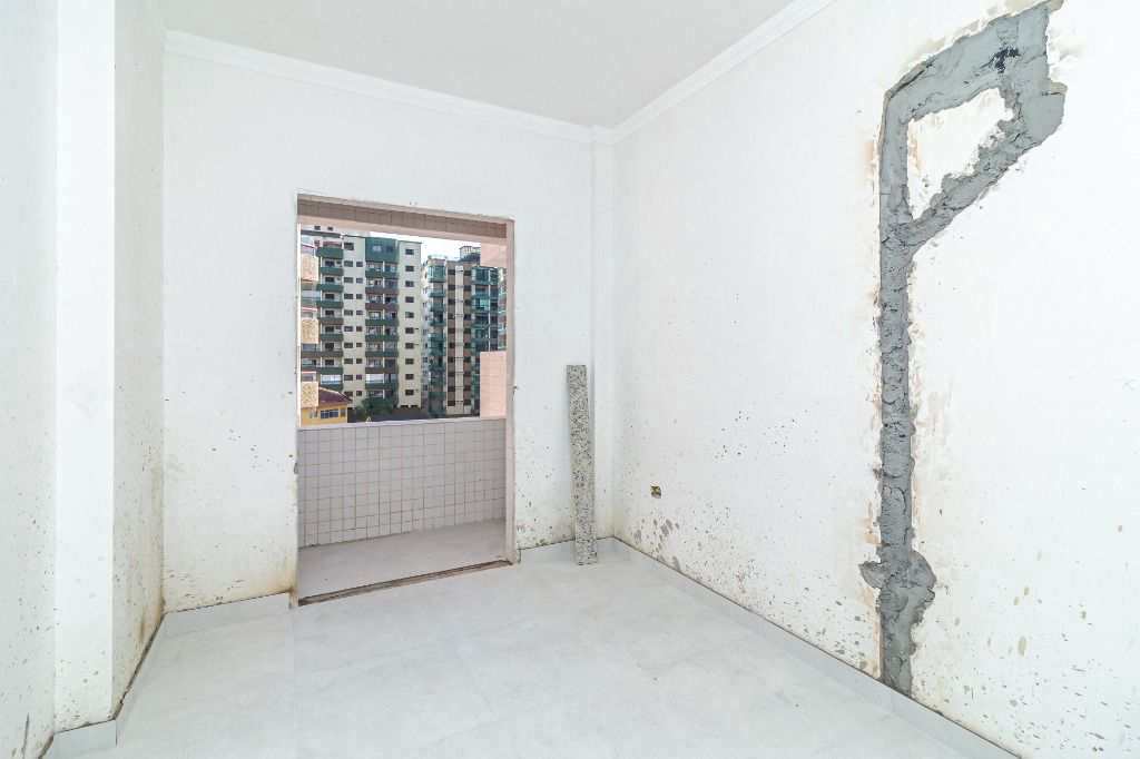 Apartamento em Praia Grande, no bairro Tupi